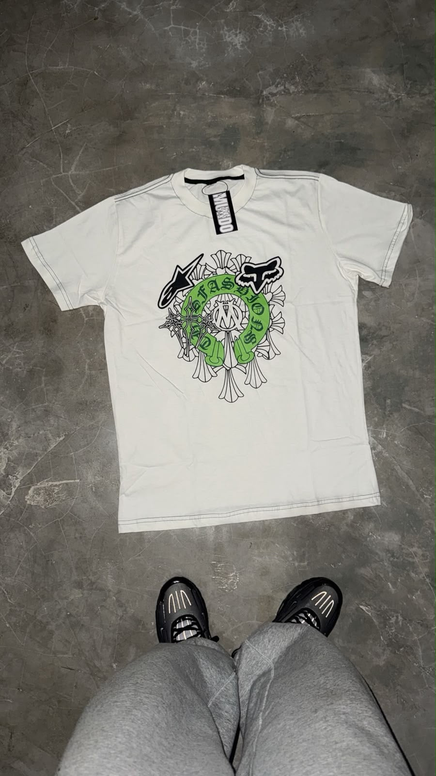 WORLD CHROME BRANCO COM VERDE
