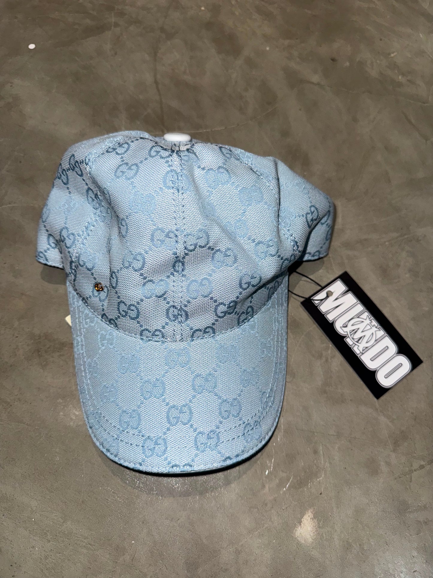 BONÉ WORLD GUCC1